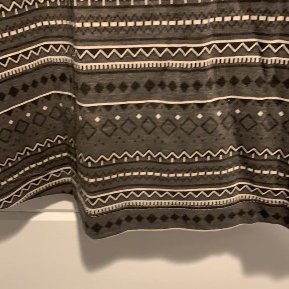 Top -  Columbia - Picture 6 of 9